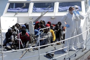 Libya migrants: Muslim refugees arrested in Italy for throwing Christians into sea after fight